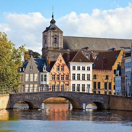 Csar Private Guesthouse Bruges Esterno foto