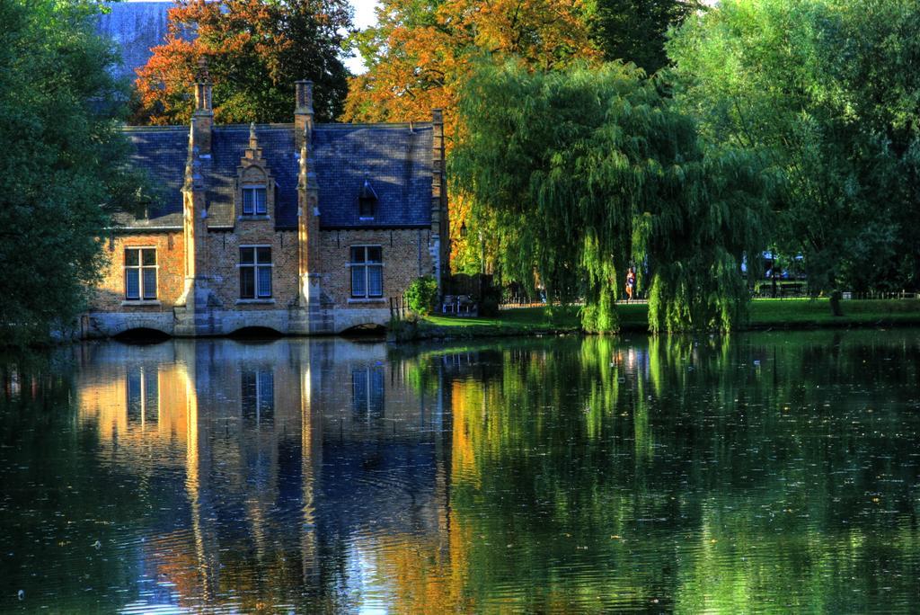 Csar Private Guesthouse Bruges Esterno foto